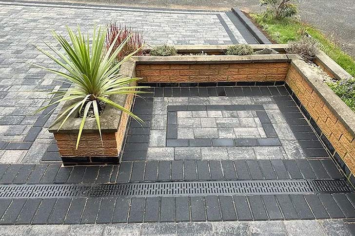 Driveway, Paving & Surfacing Contractors in Indooroopilly